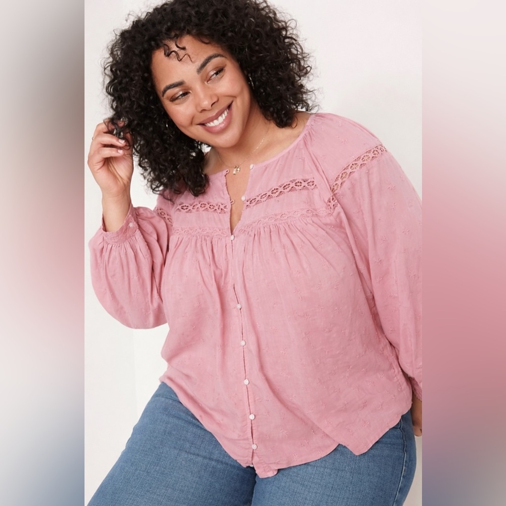 NWT | Old Navy | Long Sleeve Embroidered Lace Trimmed Blouse